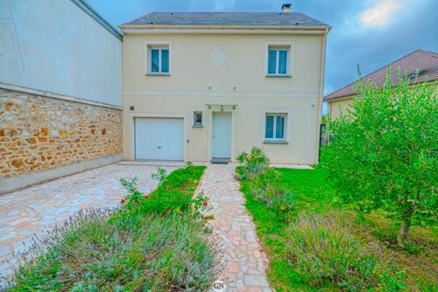Property building, Day, Garden view