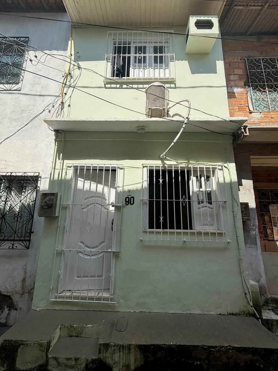 Facade/entrance