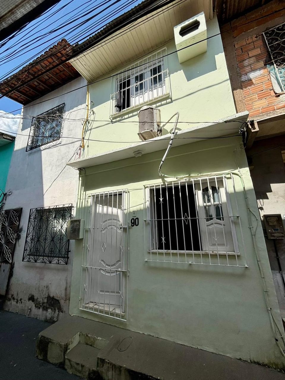 Facade/entrance