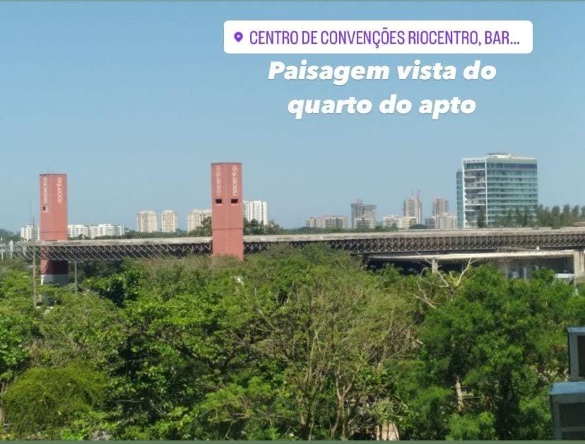 Apartamento em frente ao Centro de Convenções Riocentro Apartment in Rio de Janeiro