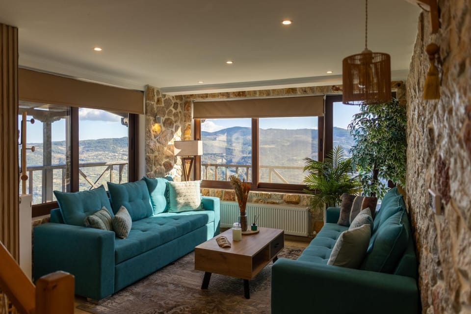 Natural landscape, Living room, Mountain view