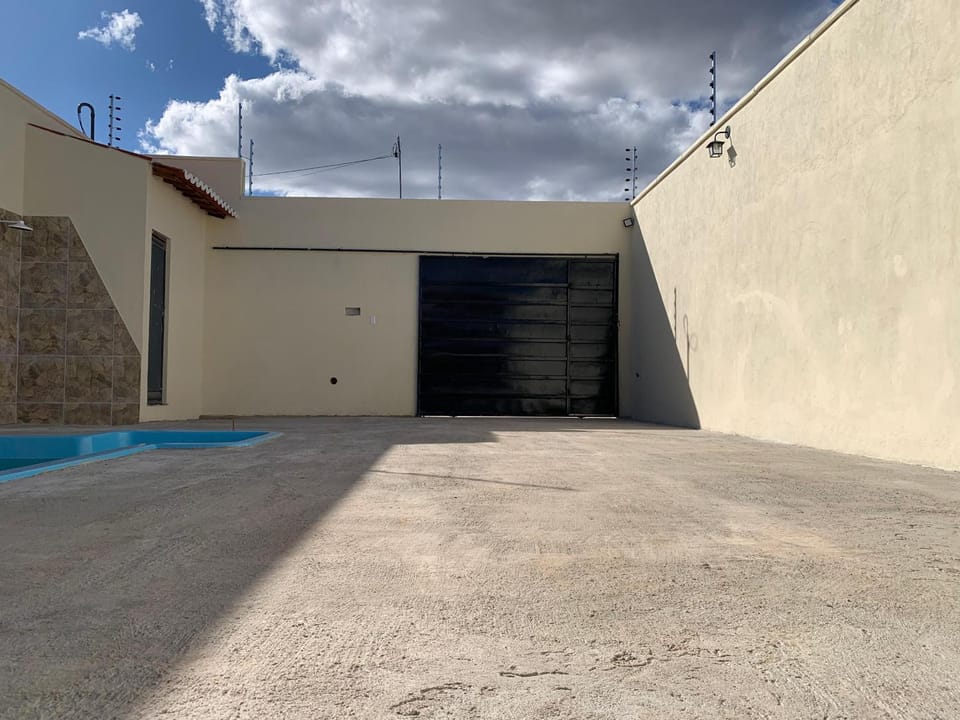 Swimming pool, Inner courtyard view