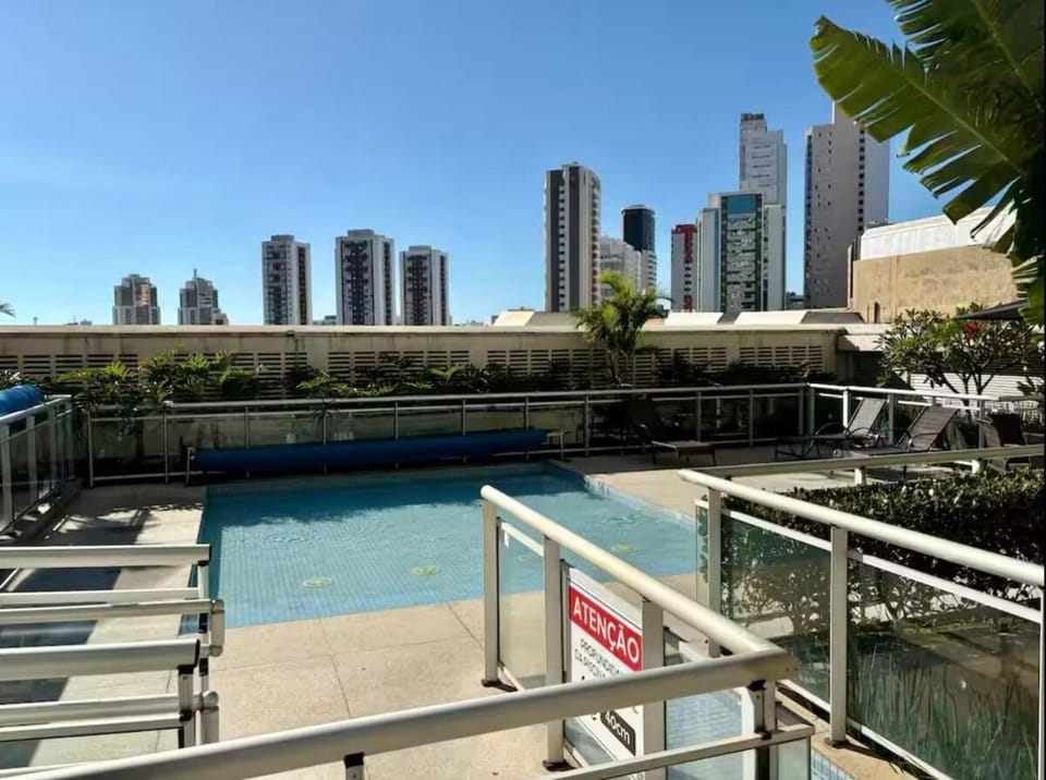 Apartamento moderno e completo no shopping DF Plaza Apartment in State of Goiás
