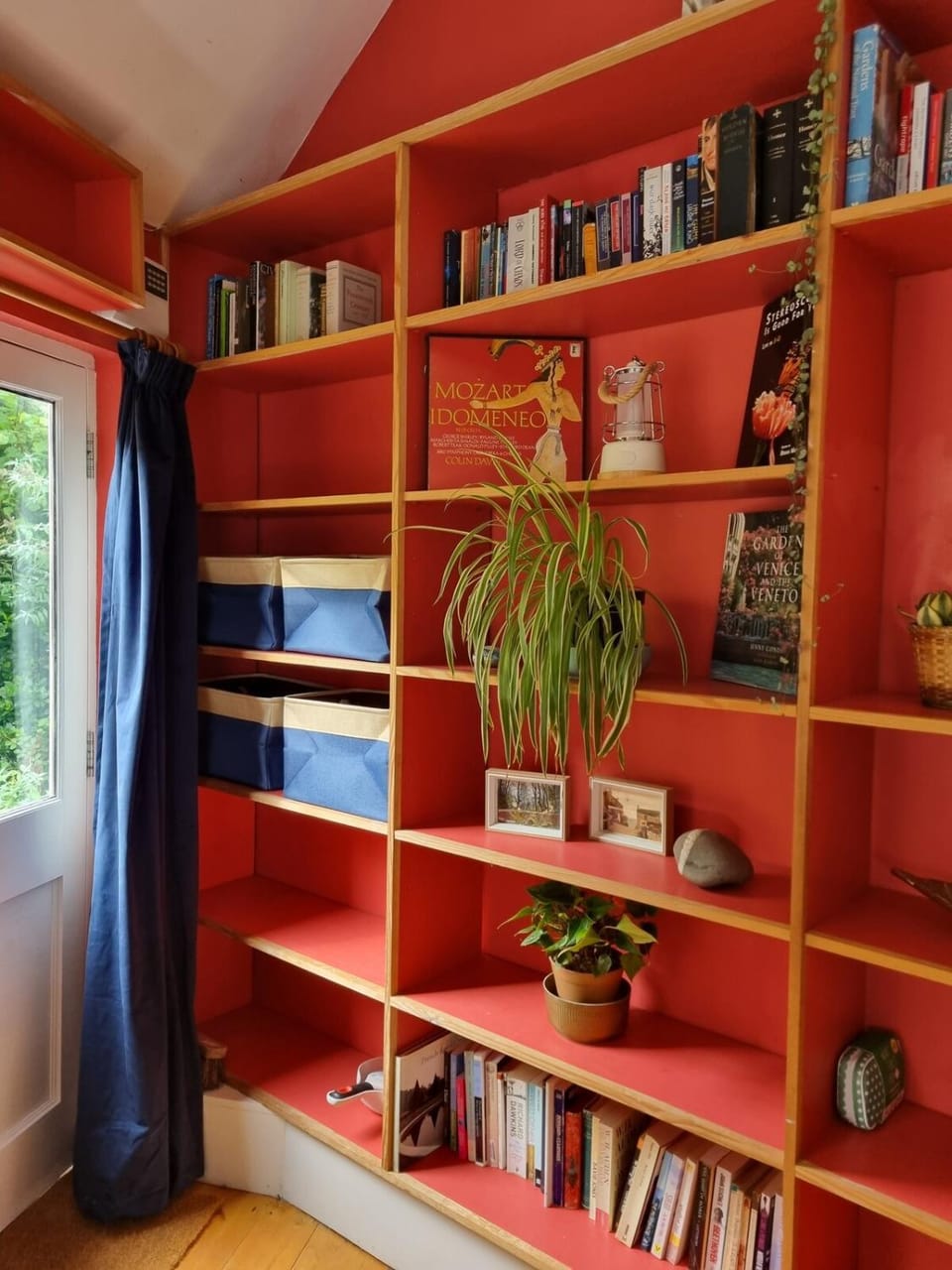 Rose's Studio, Bucks Mills House in England