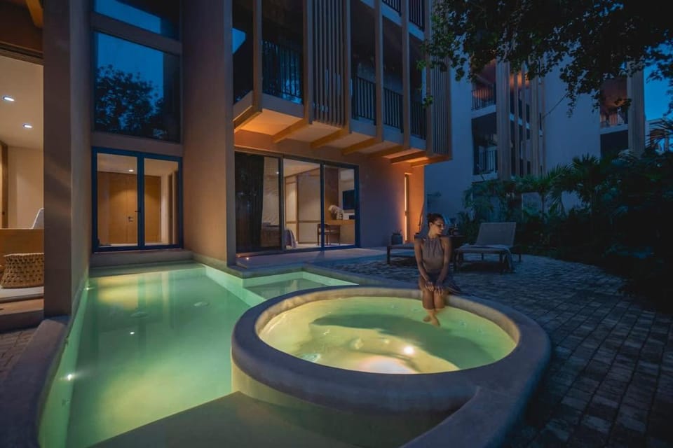 Aflora Townhouse Style - 3BR Garden Condo with Private Pool & Huge Common Pool Apartment in Tulum