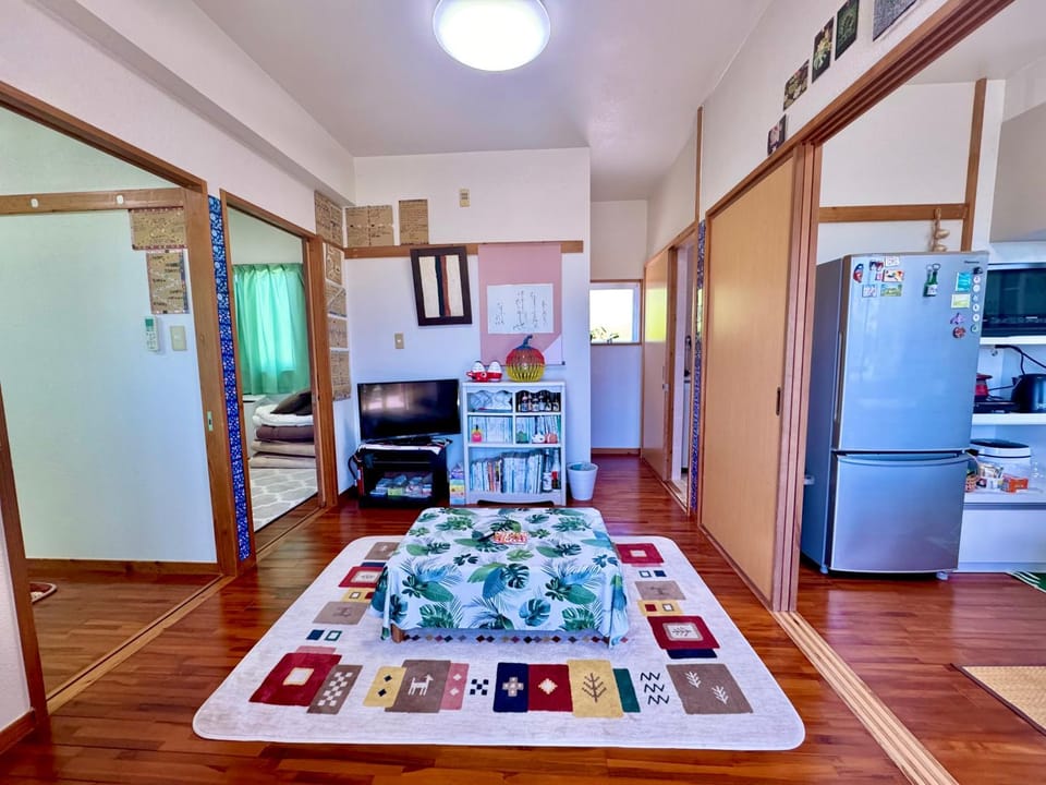 TV and multimedia, Dining area