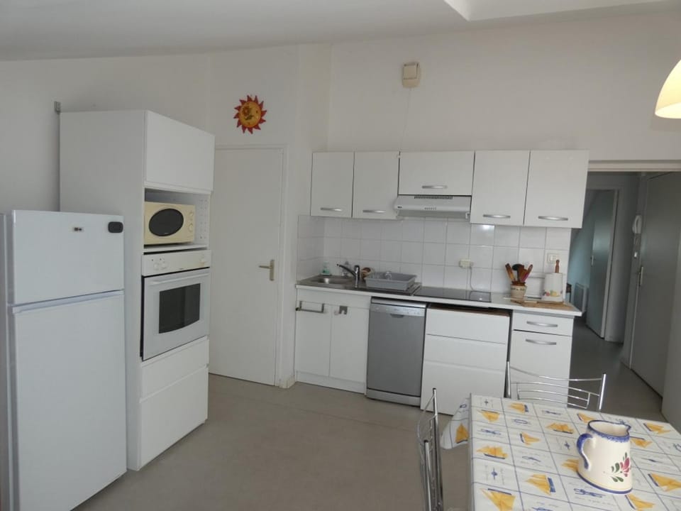Appartement central à Notre-Dame-de-Monts avec balcon et animaux acceptés - FR-1-540-325 Apartment in Notre-Dame-de-Monts