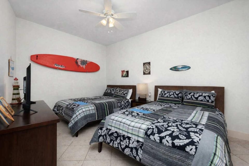 Prestigious Luxury Beach & Bay Patios XL Size apts Apartment in South Padre Island