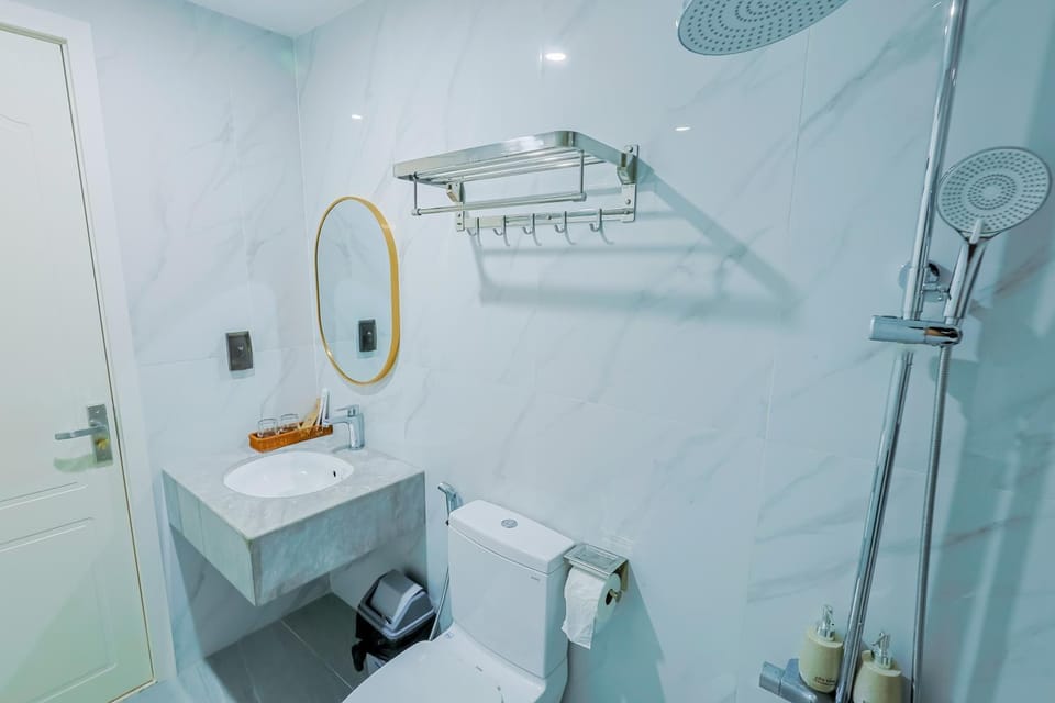 Thành Vinh Hotel - FIREWORKS OCEAN VIEW - FREE BUGGY Hotel in Phu Quoc