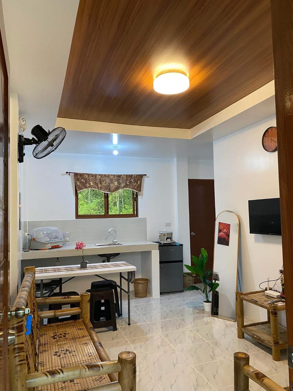 Transient home with bonfire nature vibe Bed and Breakfast in Central Visayas