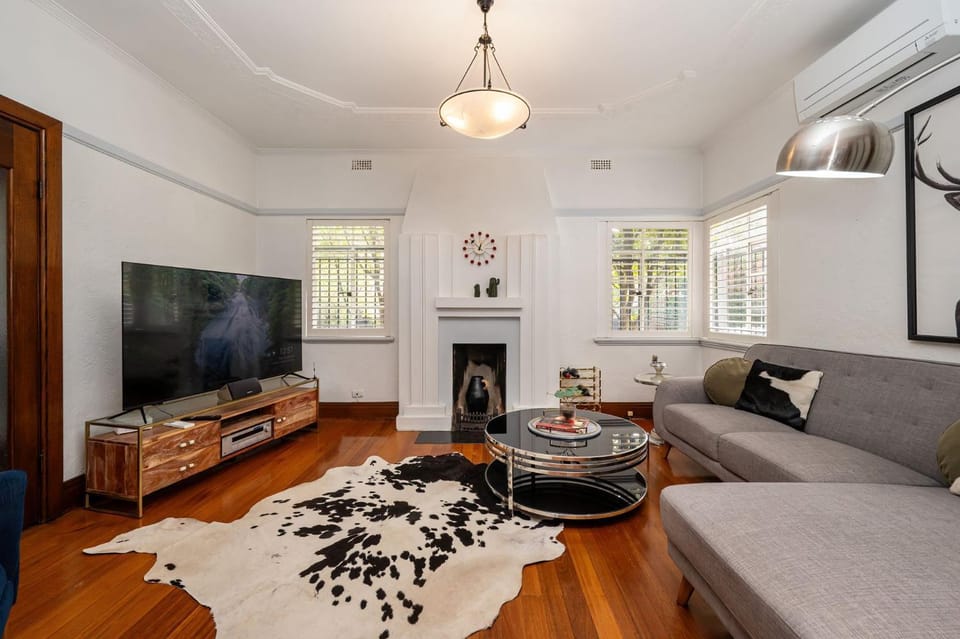Deco Days - Prahran House in Melbourne