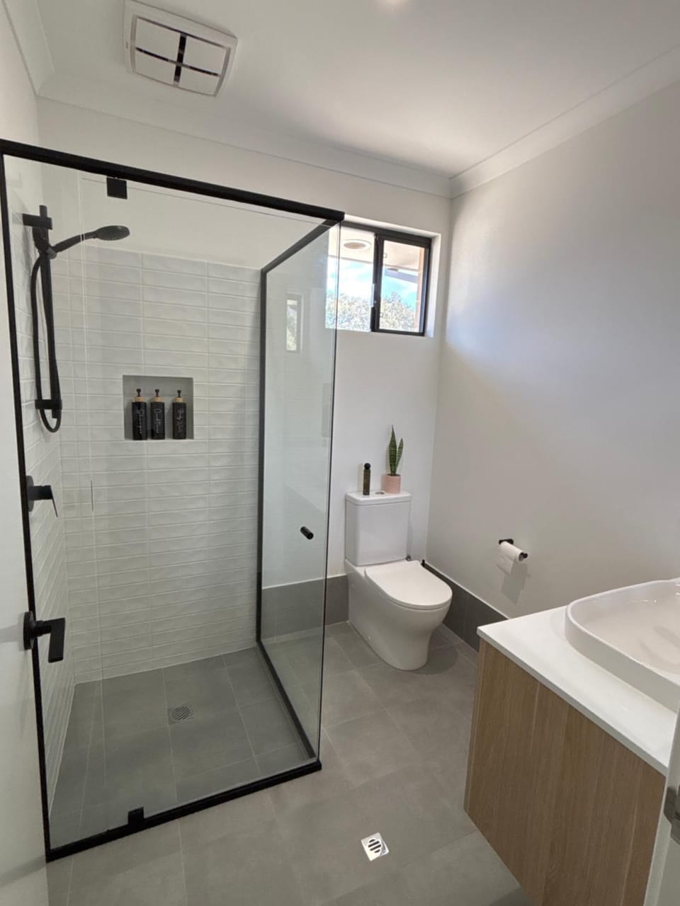 Newly built self-contained guest suite in Ellenbrook Apartment in Perth