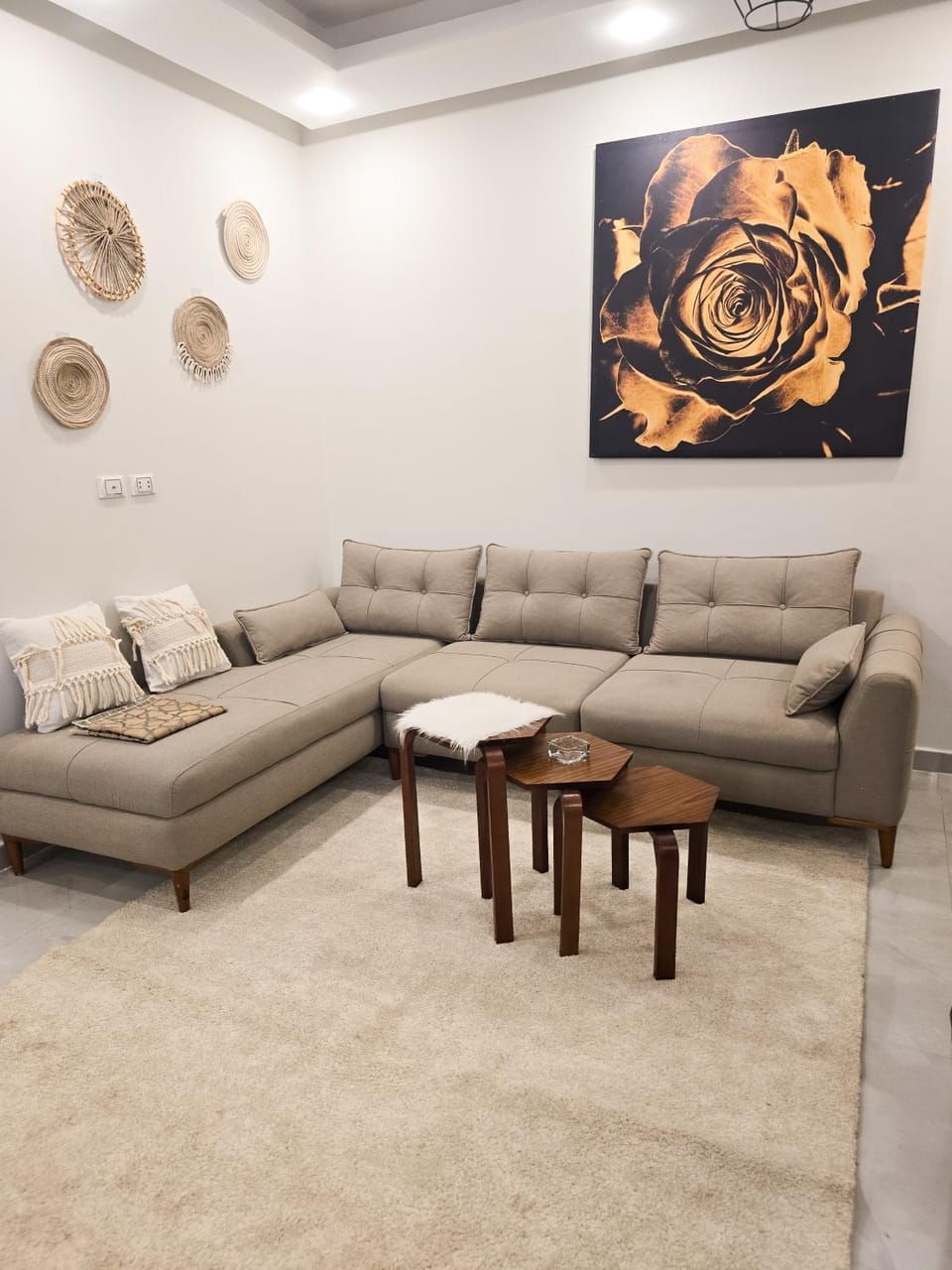 Apartment - Prime Location - Sheikh Zayed Apartment in Egypt