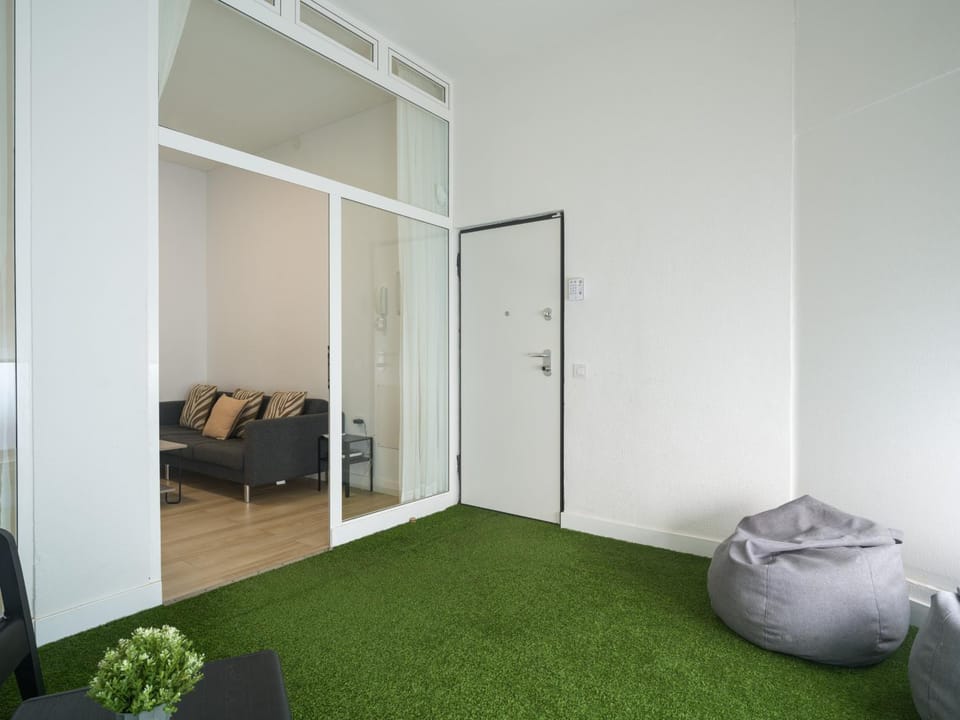 Communal lounge/ TV room, Living room