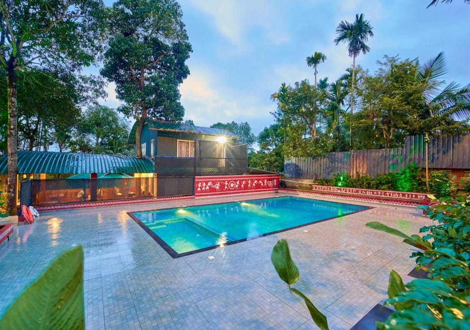 Pool view, Swimming pool, Swimming pool