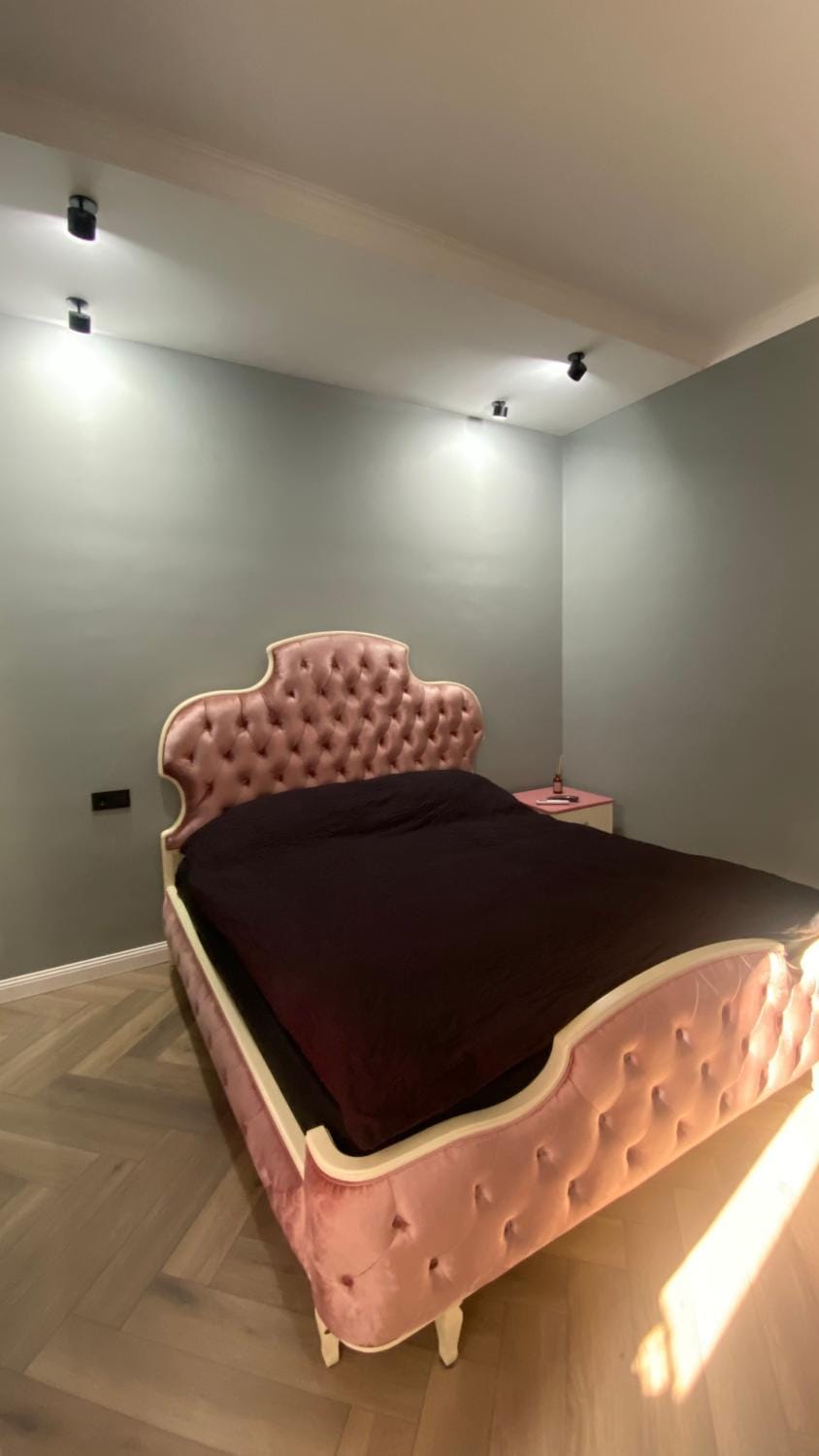 Bed, Photo of the whole room, Bedroom, air conditioner