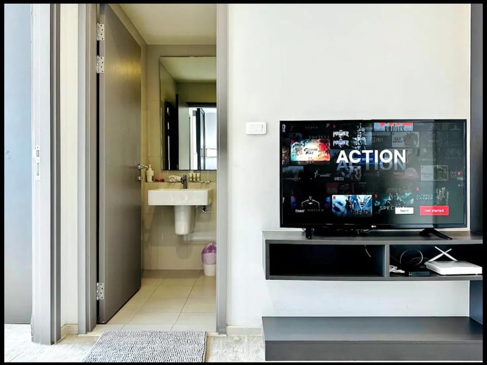 Central Pattaya Awesome location Apartment in Pattaya City