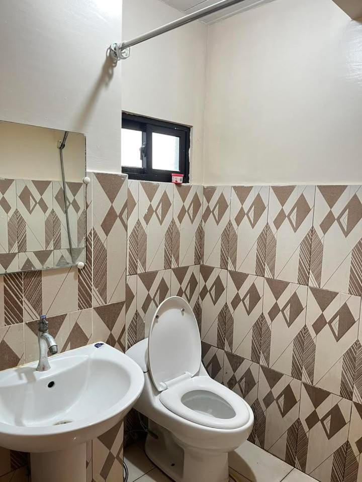 Staycation in Alabang Apartment in Muntinlupa