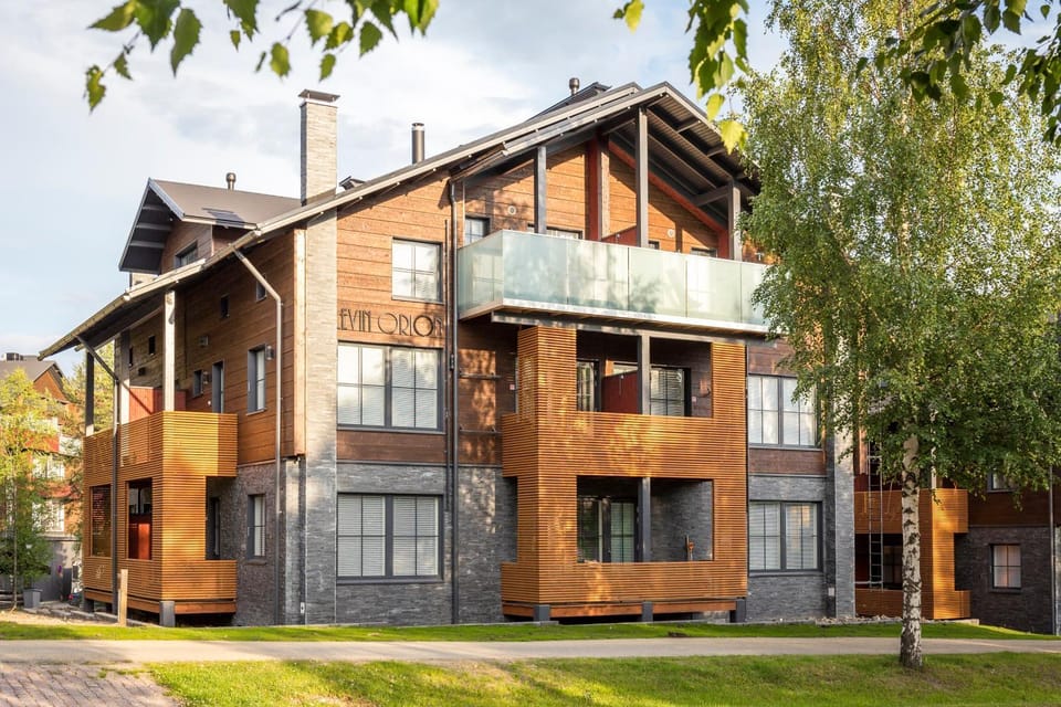 Property building, Day, Neighbourhood, Street view