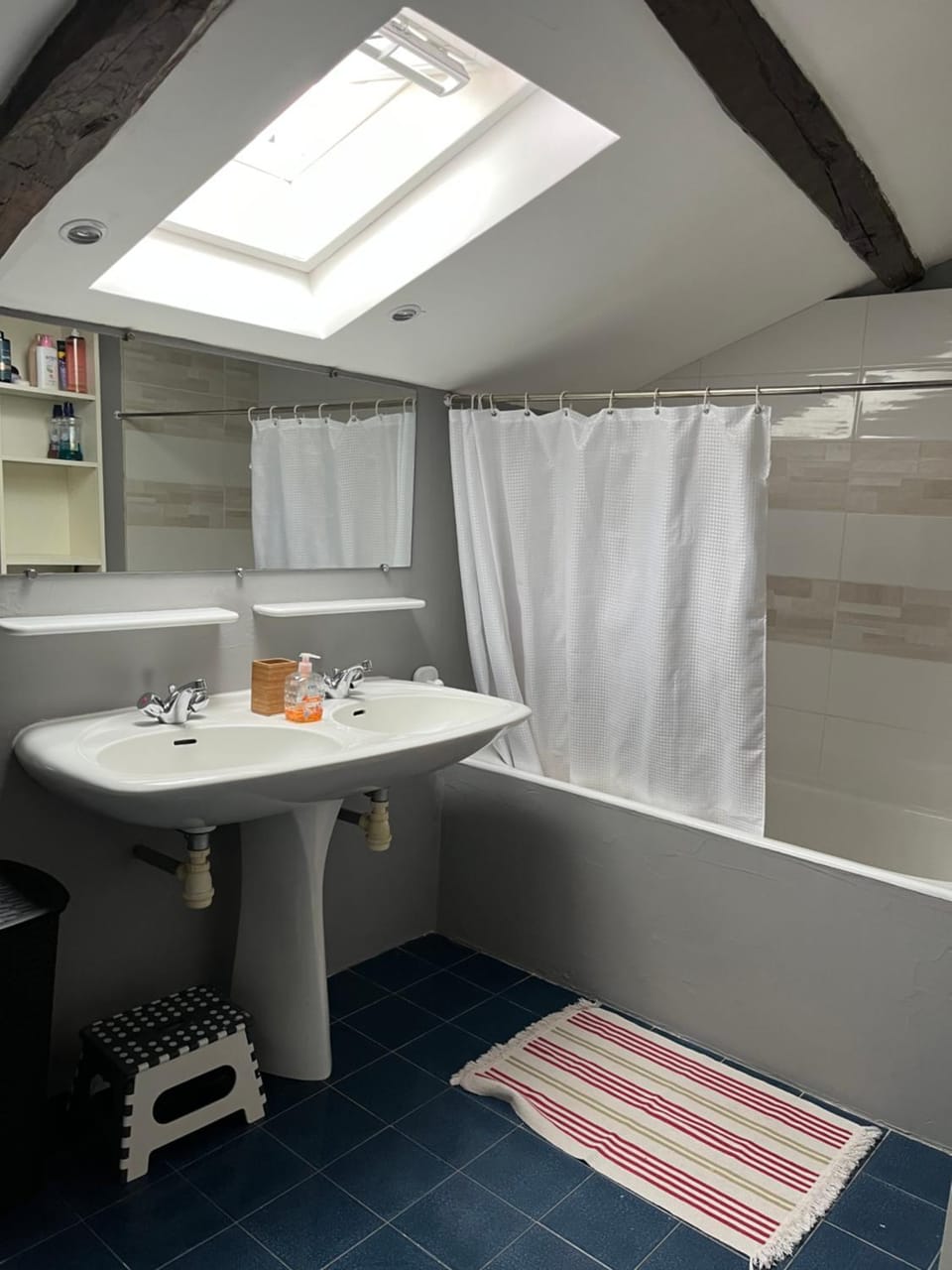 Chambre dans Maison basque typique Vacation rental in French Basque Country