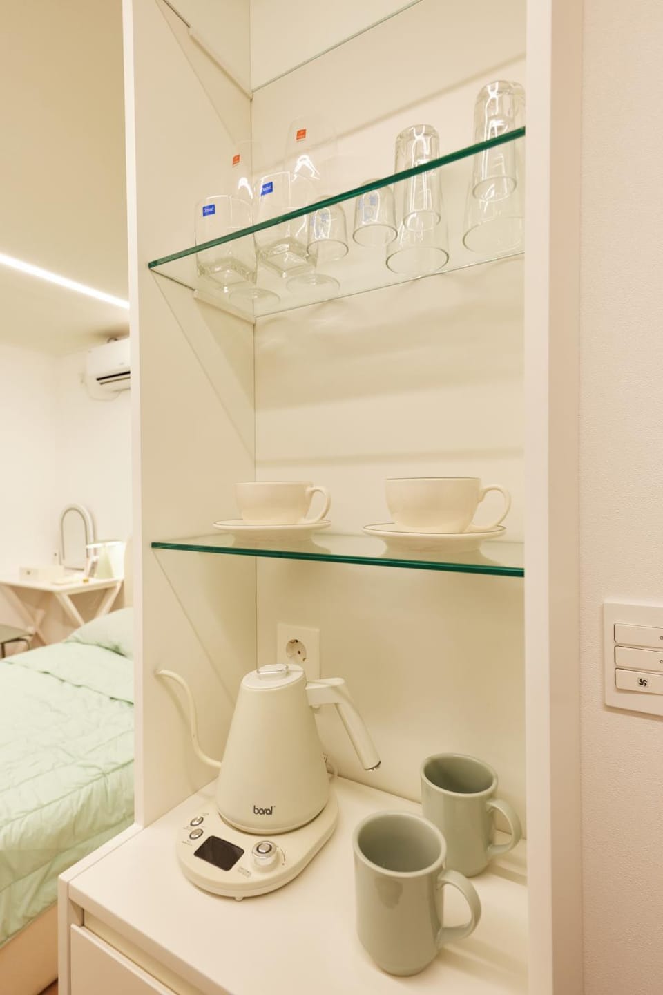 Coffee/tea facilities