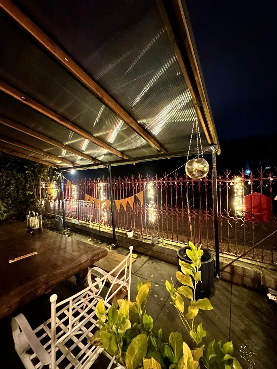 Patio, Internal: Not applicable to any particular room