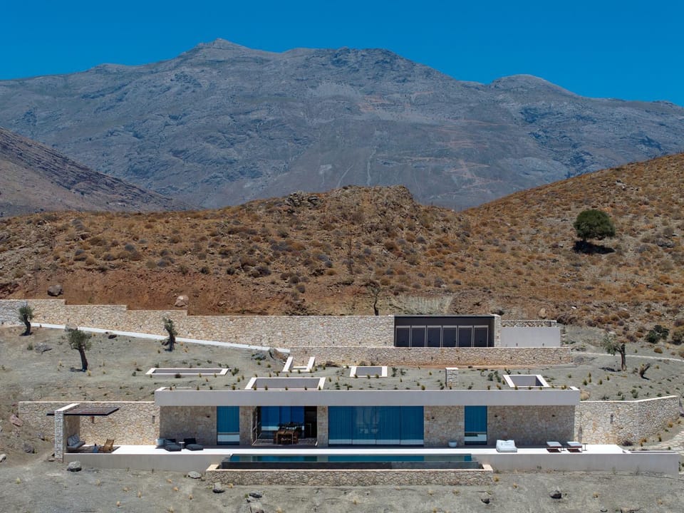 Property building, Natural landscape, Mountain view