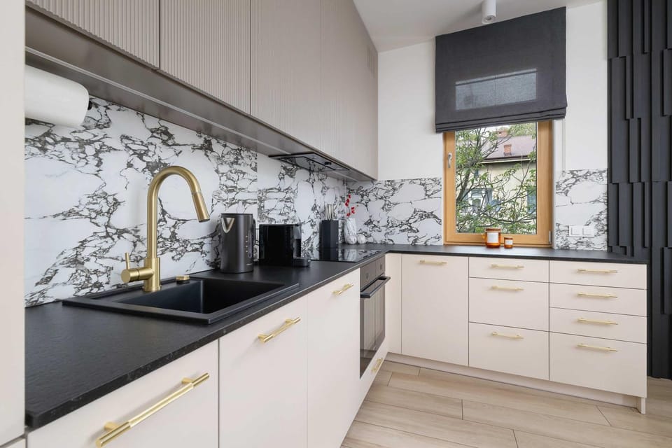Coffee/tea facilities, Kitchen or kitchenette
