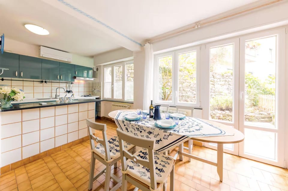 Via Tre Scalini 1A Apartment in Santa Margherita Ligure