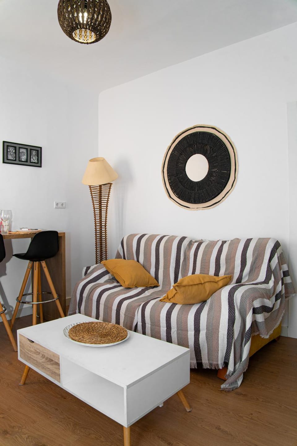 Communal lounge/ TV room