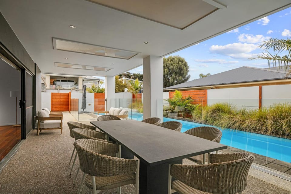 Patio, View (from property/room), Swimming pool