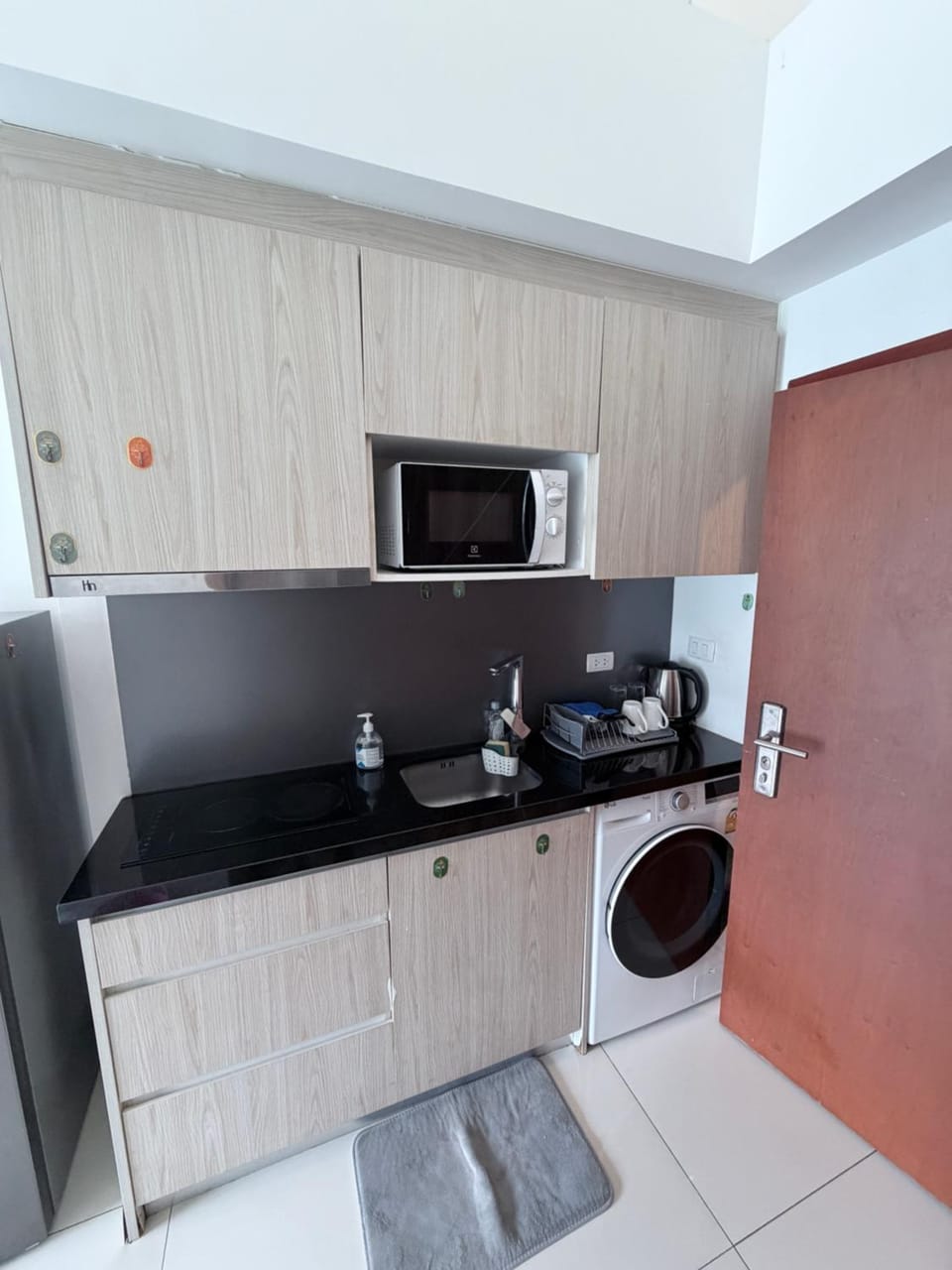 Laguna beach resort 2 by Lita Hotel in Pattaya City