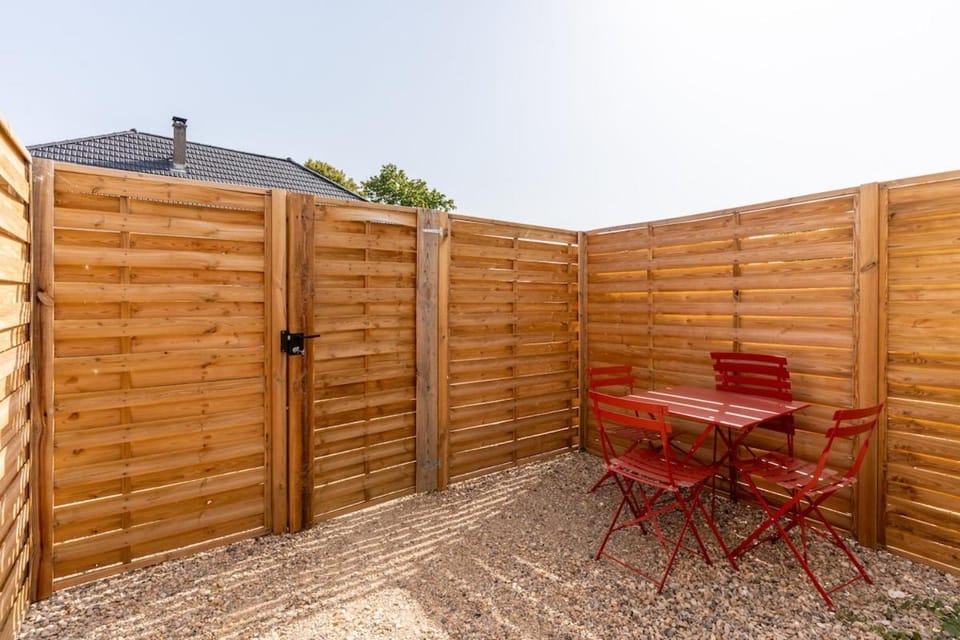 Le Jardin Secret Apartment in Vaulx-en-Velin