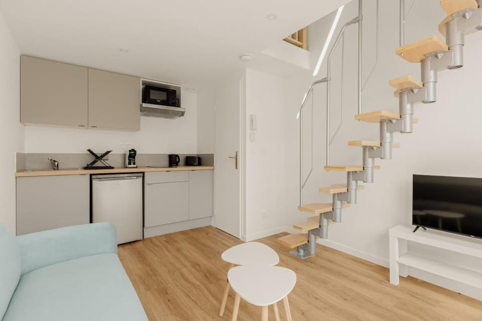 L'Ecrin Lumière Apartment in Vaulx-en-Velin
