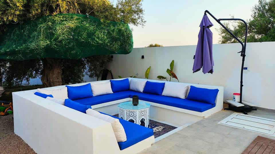 Patio, Garden, View (from property/room), Balcony/Terrace, Living room, Seating area, Garden view