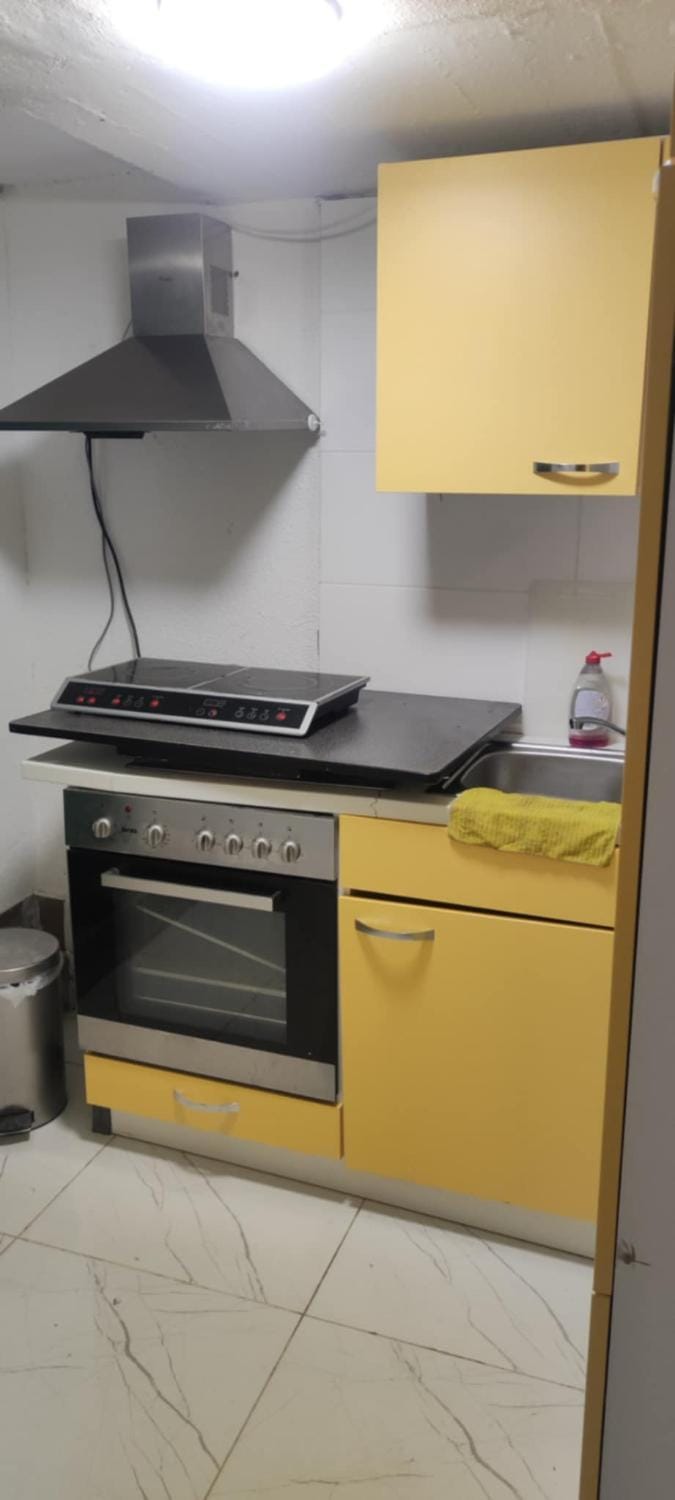 Zimmer 2 Phòng trọ trái chung nhau buồng tắm và nhà vệ sinh Bed and Breakfast in Mainz