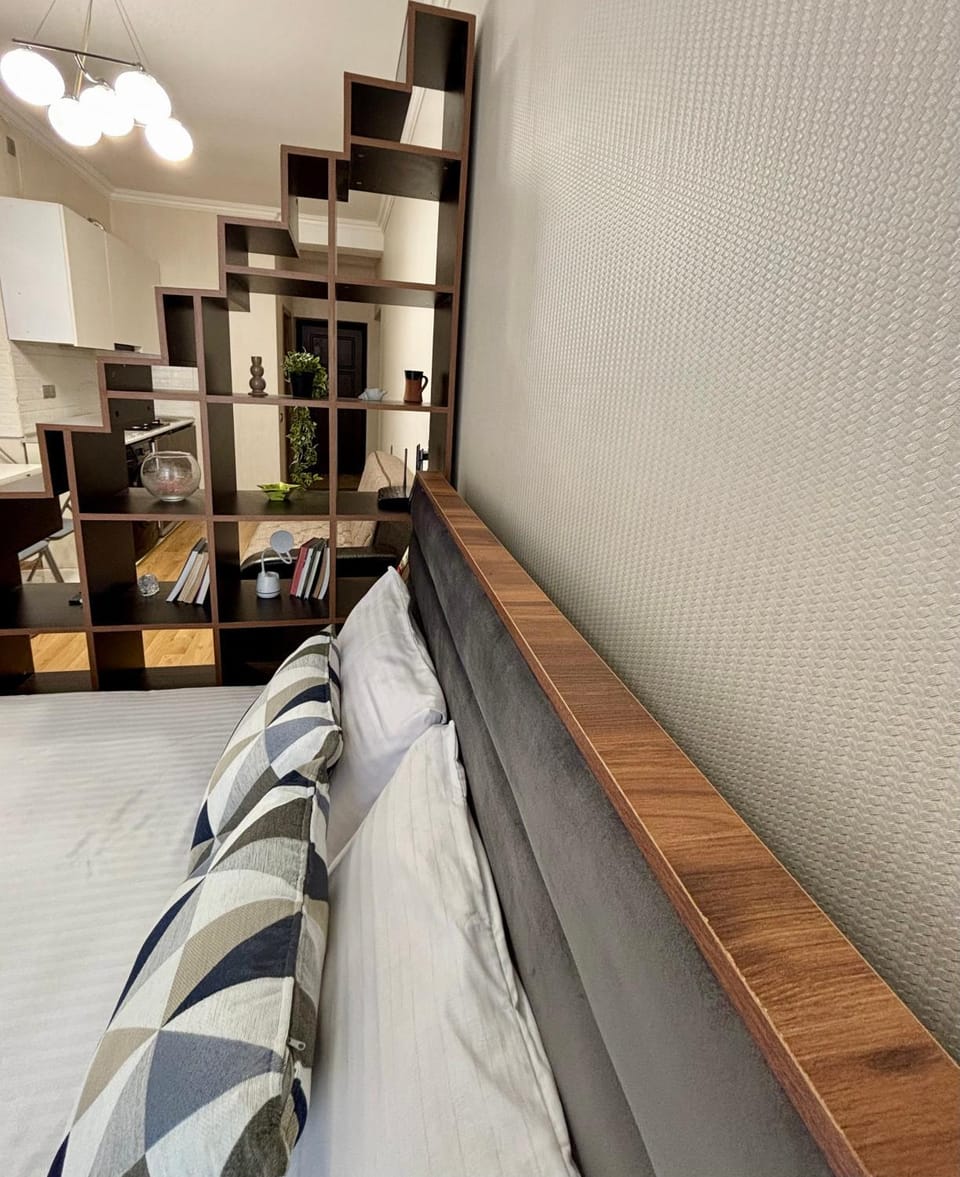 Modern Residence Studio apartment in Central area near Officers Park Apartment in Baku