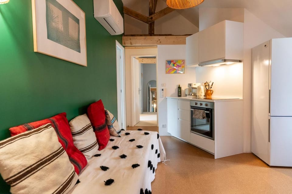 Charming accommodation for families, Ségur-le-Château Apartment in Nouvelle-Aquitaine