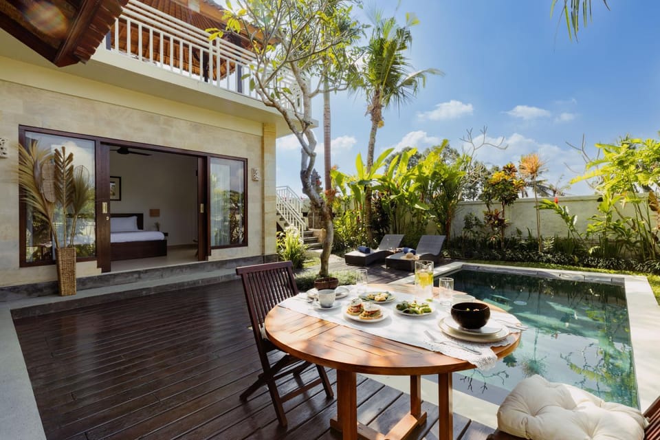 Garden, Pool view