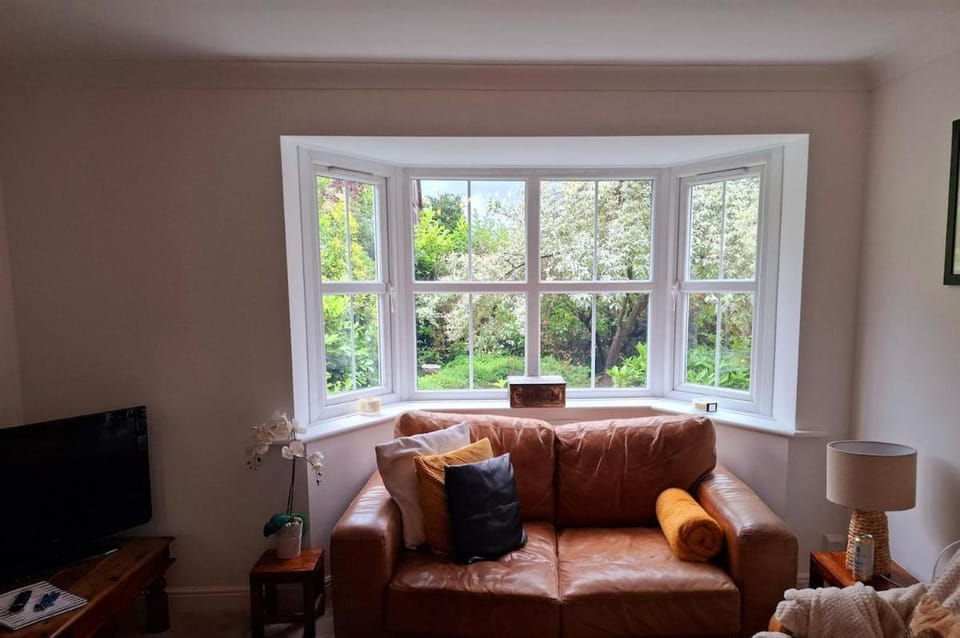 Stylish home close to the Yorkshire Dales & Leeds Airport House in Borough of Harrogate