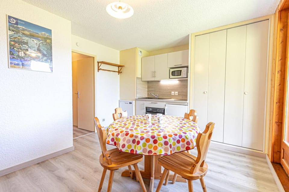 Résidence Genevray - Bel appartement avec vue dégagée sur les montagnes MAE-0883 Apartment in Auvergne-Rhône-Alpes
