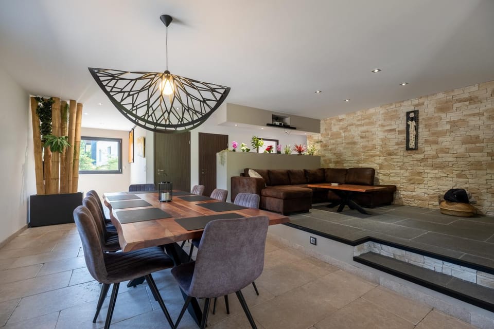 Property building, Living room