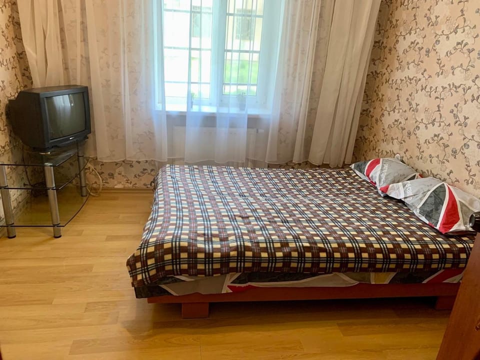 3-кімнатна квартира біля моря і обласної лікарні, 6 спальних місць Apartment in Odessa