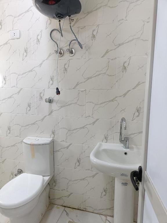 Shower, Toilet, Bathroom, bidet