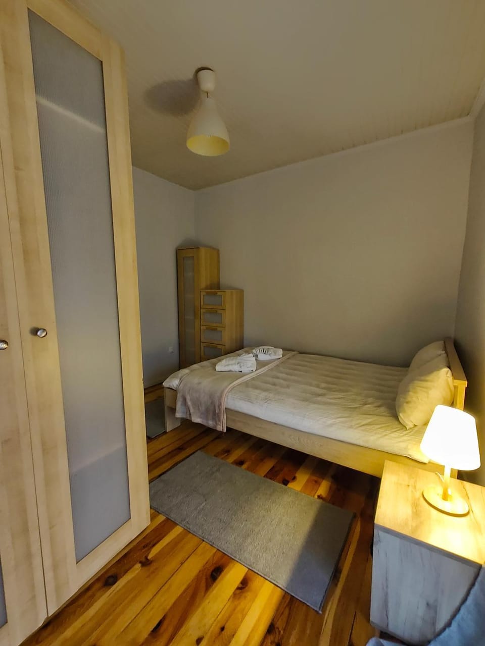Bed, Photo of the whole room, Bedroom, wardrobe