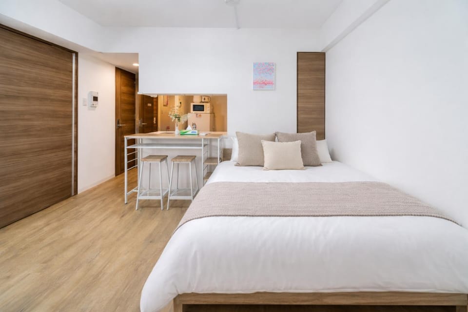 Bed, Photo of the whole room, Bedroom