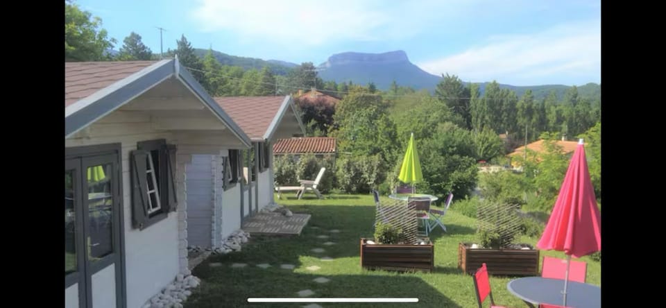 Chalet 1 Bed and Breakfast in Provence-Alpes-Côte d'Azur