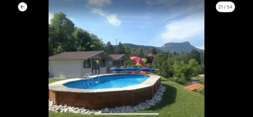 Chalet 1 Bed and Breakfast in Provence-Alpes-Côte d'Azur