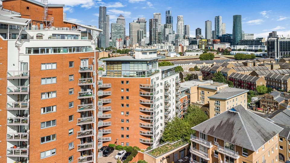 Property building, City view, Street view, Location