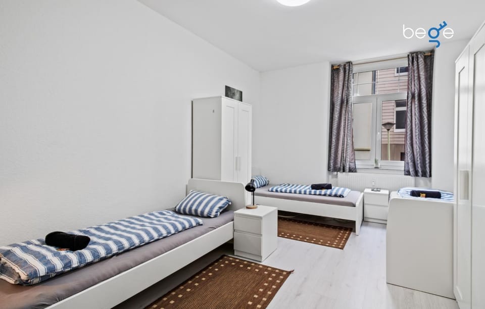 Photo of the whole room, Bedroom, heating, internet